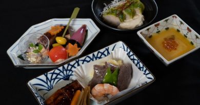 Ab Herbst gibt es in der Business Class auf Flügen von Deutschland und Belgien nach Japan ein vom japanischen Sushi-Meister Hiroshi Sakai kreiertes und inspiriertes Menü - Foto: ANA
