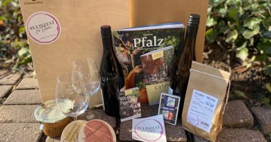 Zweites virtuelles „Weinfest für Dehäm“: Die Südliche Weinstraße lädt wieder zum Schlemmen und Feiern ein