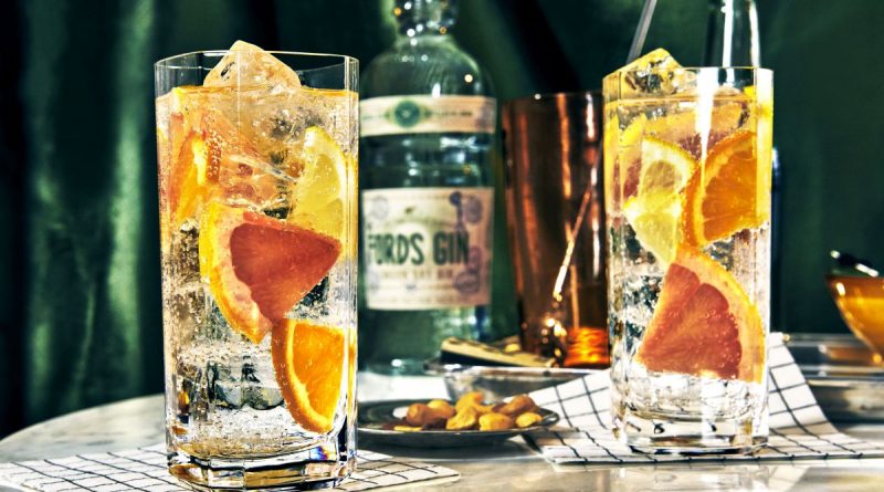 Jetzt auch in Deutschland erhältlich ist der vom Gin-Experten Simon Ford zusammengestellte London Dry Gin.