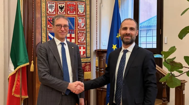 Vertiv und die Universität Bologna unterzeichnen eine strategische Vereinbarung für Forschung, Ausbildung und Innovation