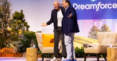 Siemens und Salesforce verbinden industrielle Produktdaten mit KI-Agenten